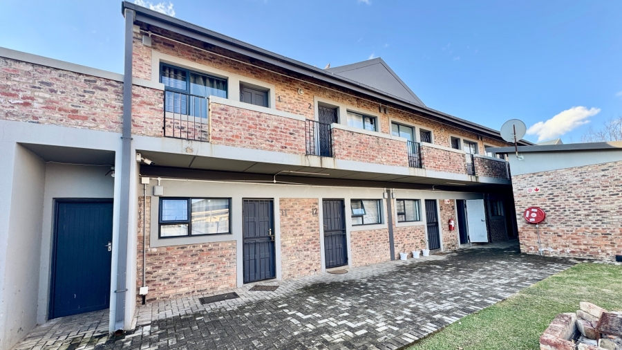 1 Bedroom Property for Sale in Die Bult North West
